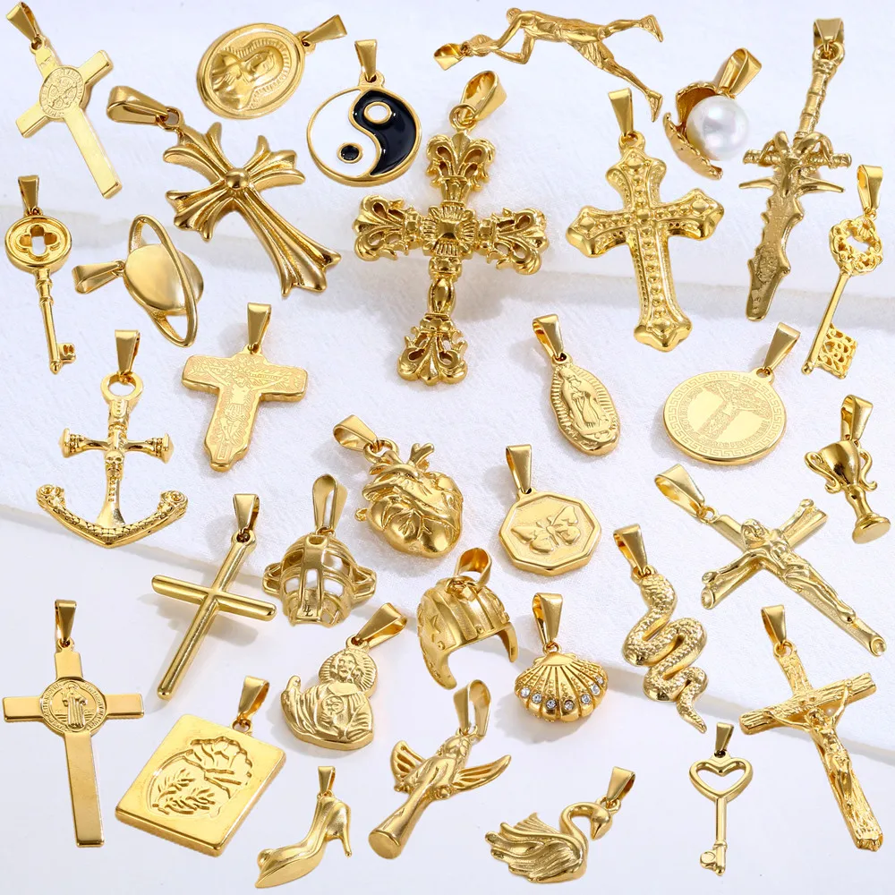 18K Vintage Gold Crown Pendant 15mm Fashion Stainless Steel Jewelry Women Men Crown Necklace