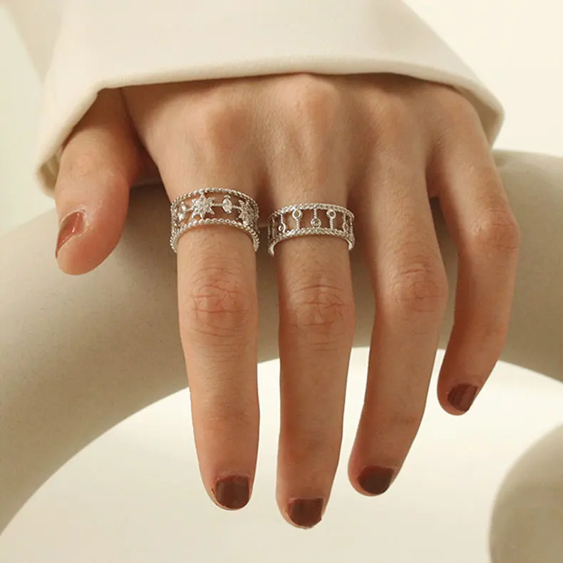 Low Price Fashion Jewelry Open Ring Exquisite 18K Gold Brass Hollow Zircon Star Ring for Women