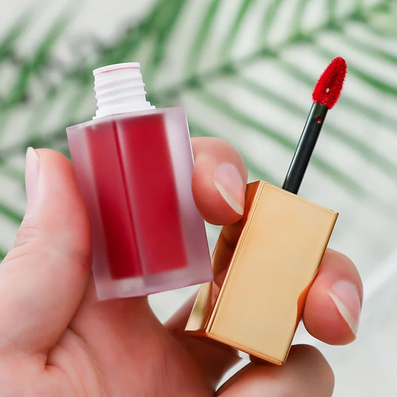 Custom logo High pigment Long lasting Waterproof 52 colors matte lip gloss
