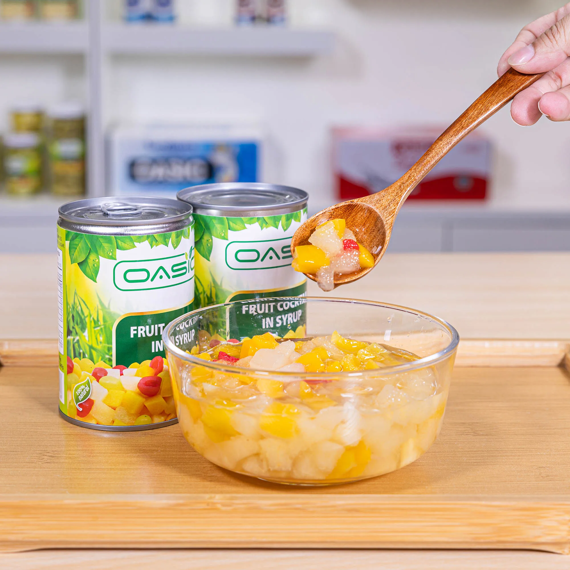 Тропические ФРУКТЫ КОНСЕРВИРОВАННЫЕ Фрукты коктейль A9/A10/Jar вкусный желтый персик груша вишня виноград OEM