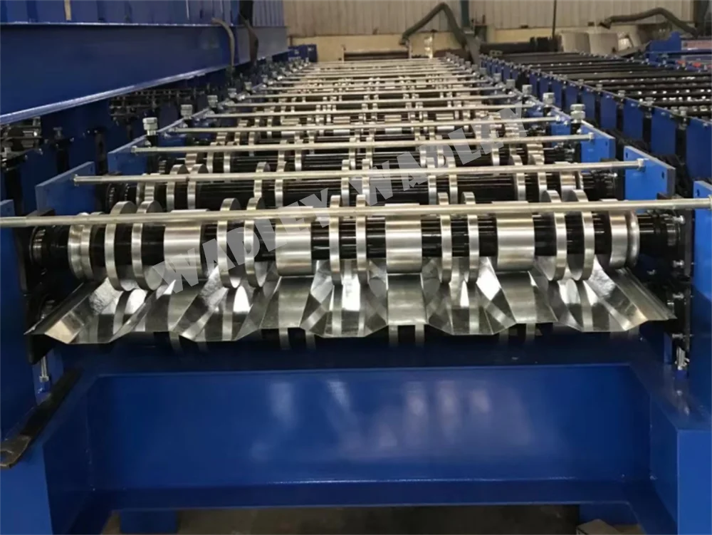 Wadley Car Box Container Plate Wall Panel Sheet Roll Forming Machine