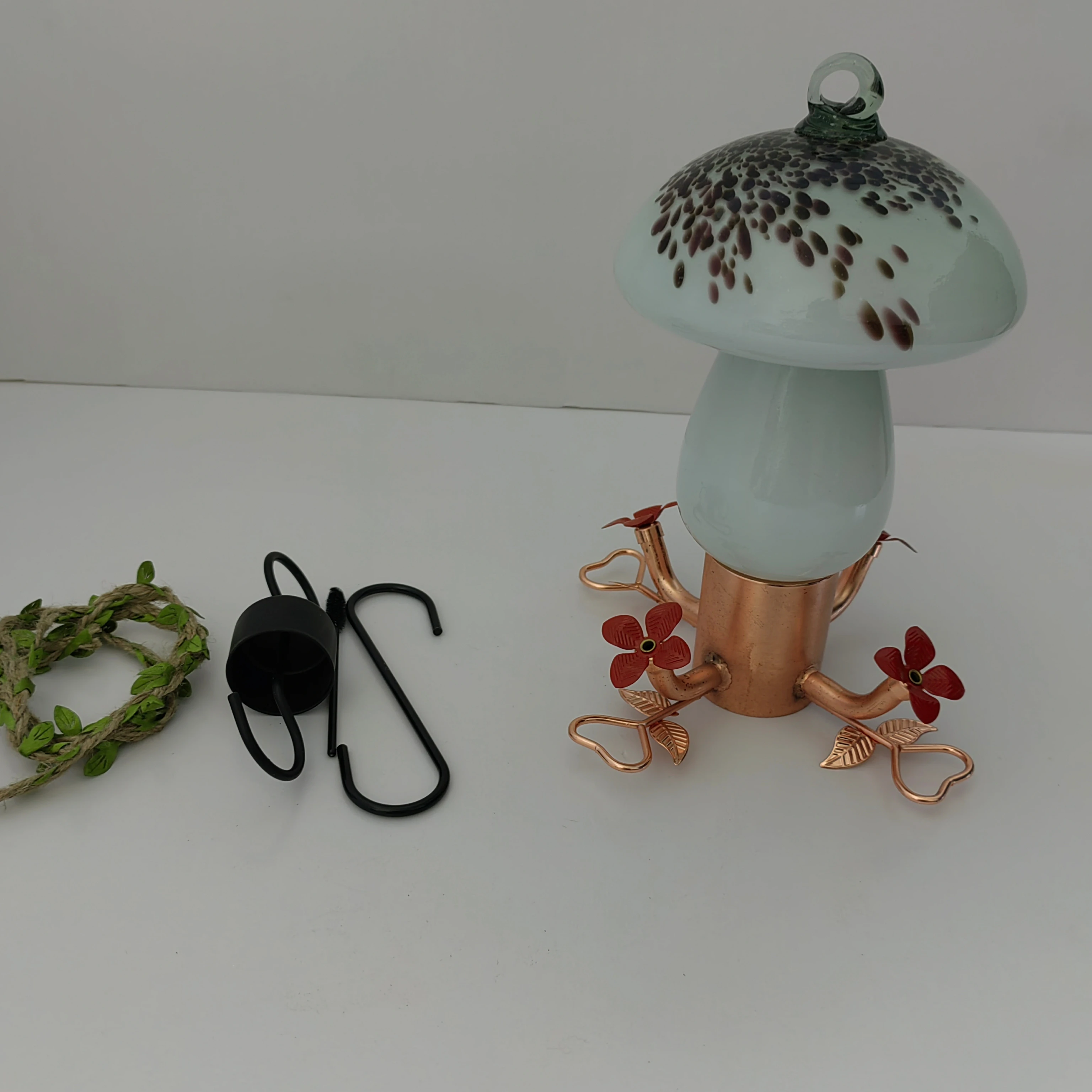 new patternLow Price For humming Birds hanging hand-blown glass bird feeder bird water drink feeder