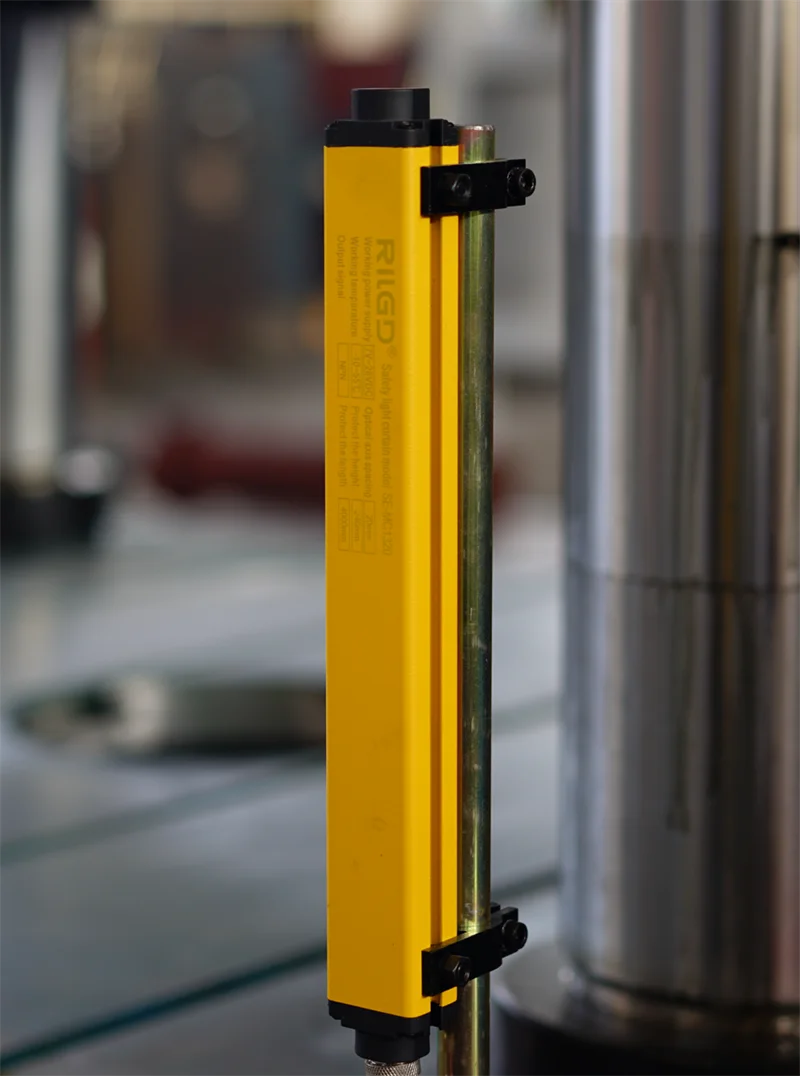 200 Ton Deep Drawing Hydraulic Press Machine for Wheelbarrow Making