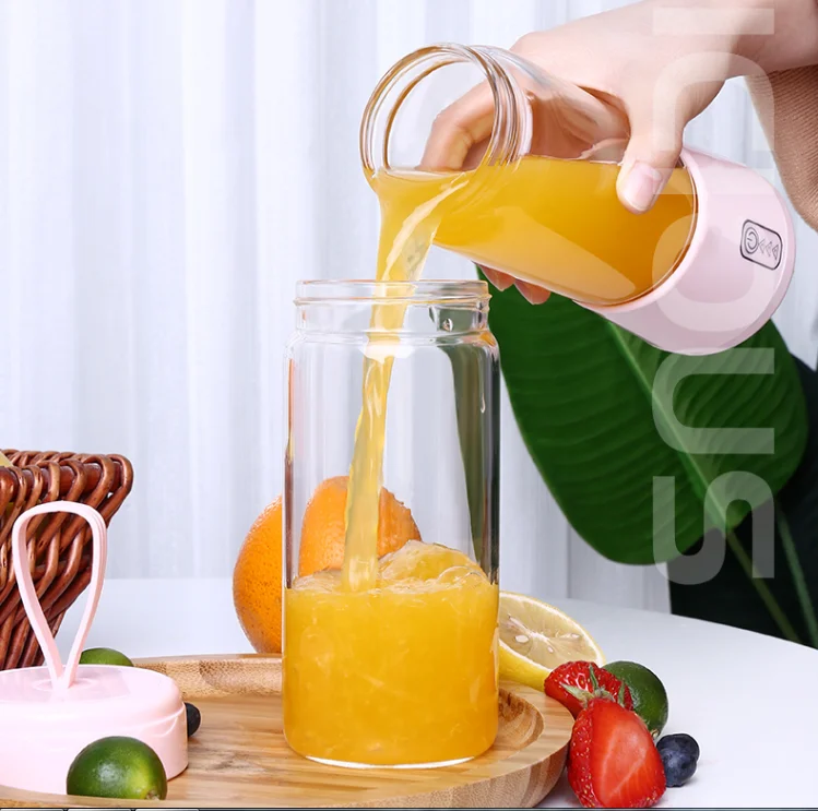 Hot Electric shaker bottle USB Rechargeable Citrus juice machine portable outdoor exercise Fruit juicer 380ml blender cup