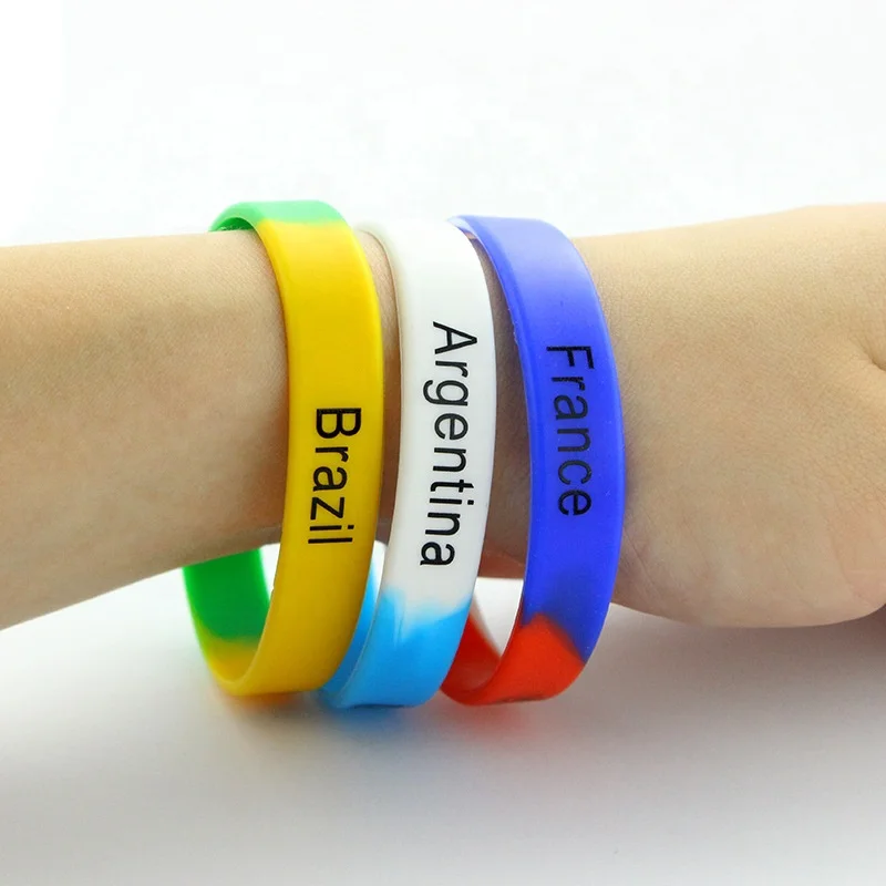 2022 World Soccer Ball Cup Souvenir Gradient Silicone Bracelet Qatar Spain Brazil Argentina Germany Wristband Gift Wholesale