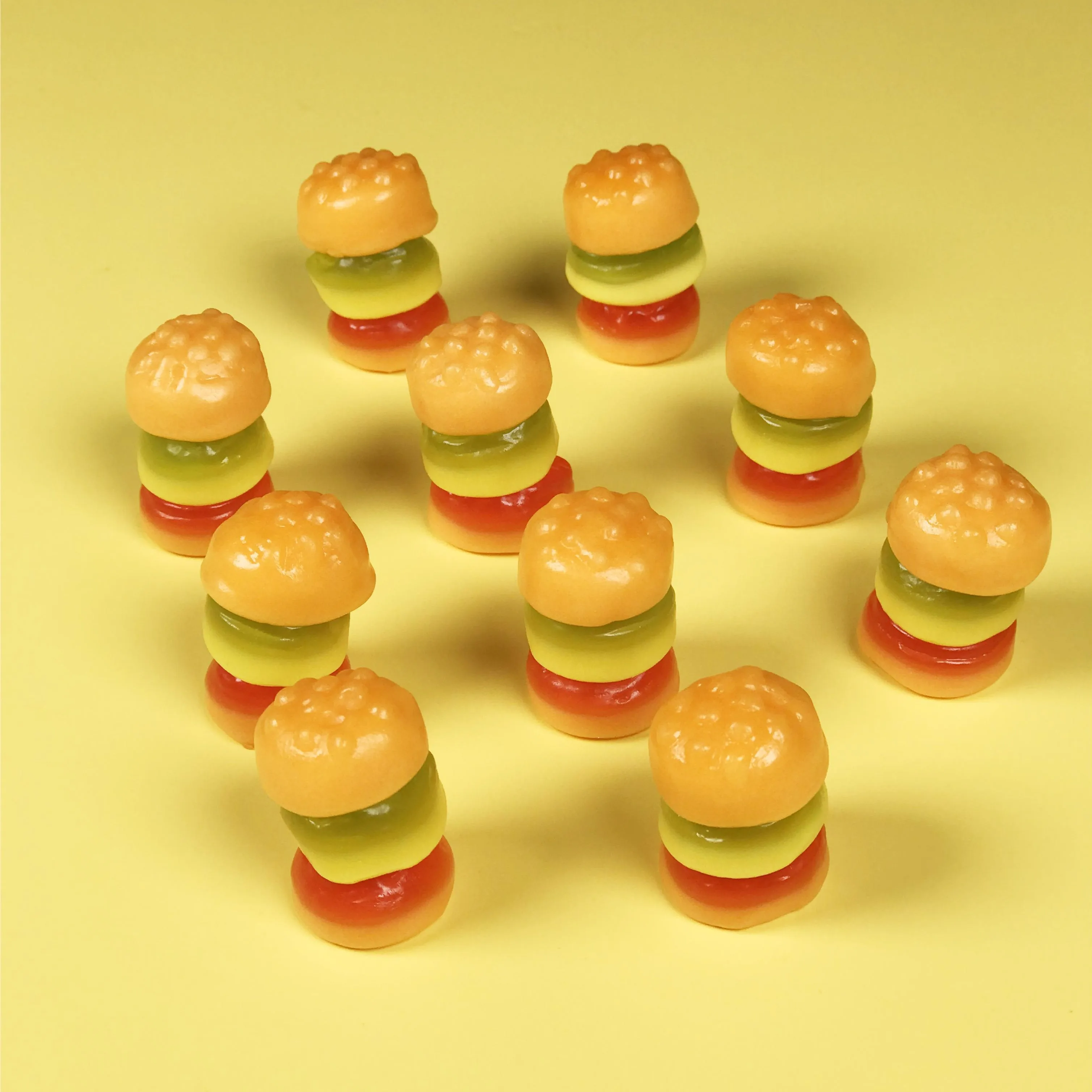 Kids love to eat Hot-selling mini sweet soft fruity flavor hamburger shape gummy candy