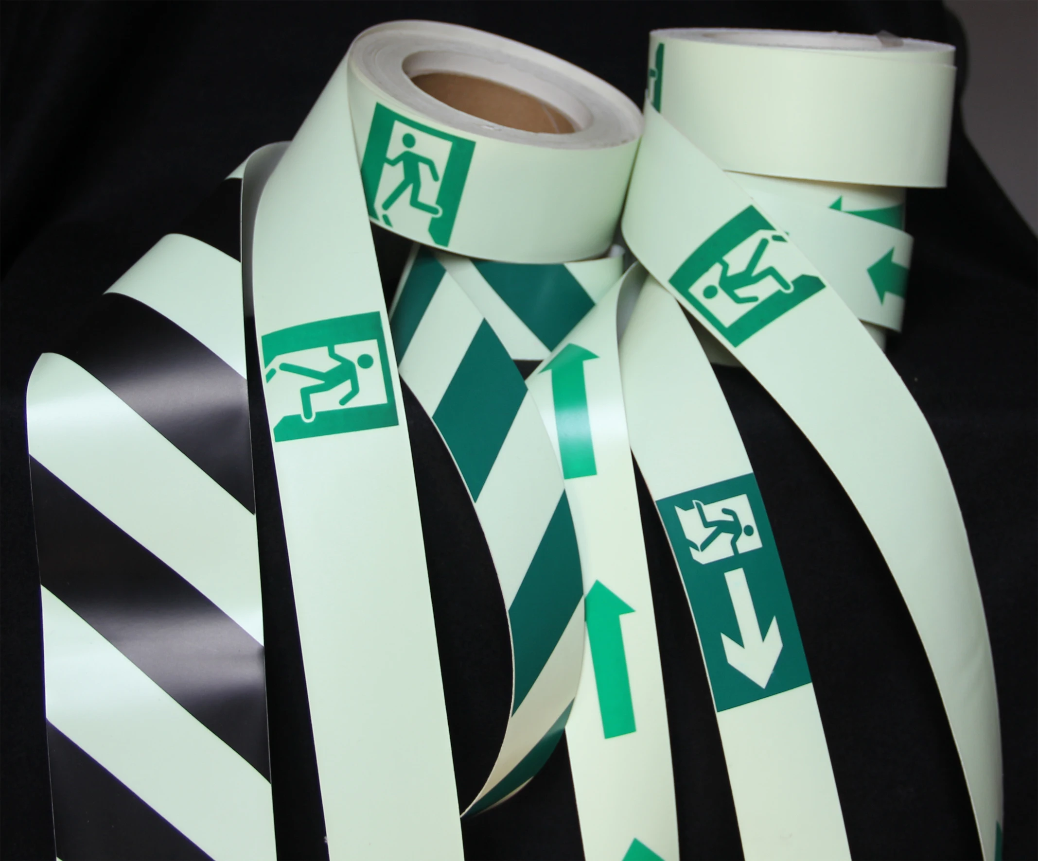 Photoluminescent Tape With Glowtime More Than 12 hours