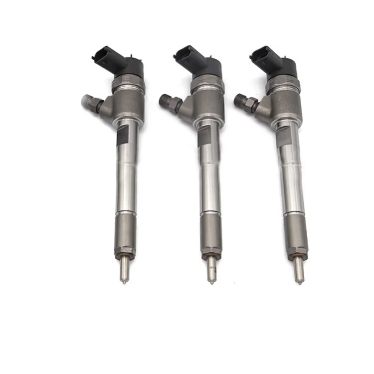 High Quality Support Sample Order Sinotruck Diesel Engine Spare Part Diesel Fuel Injector 0445110354 KBEL132P110