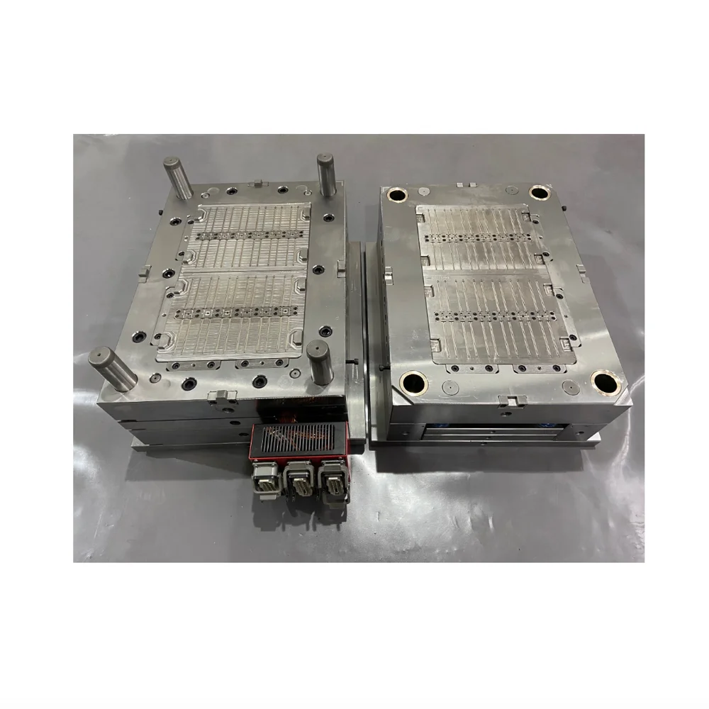 Medical disposable 0.5ml 1ml AD insulin syringes making machine injection mold mould