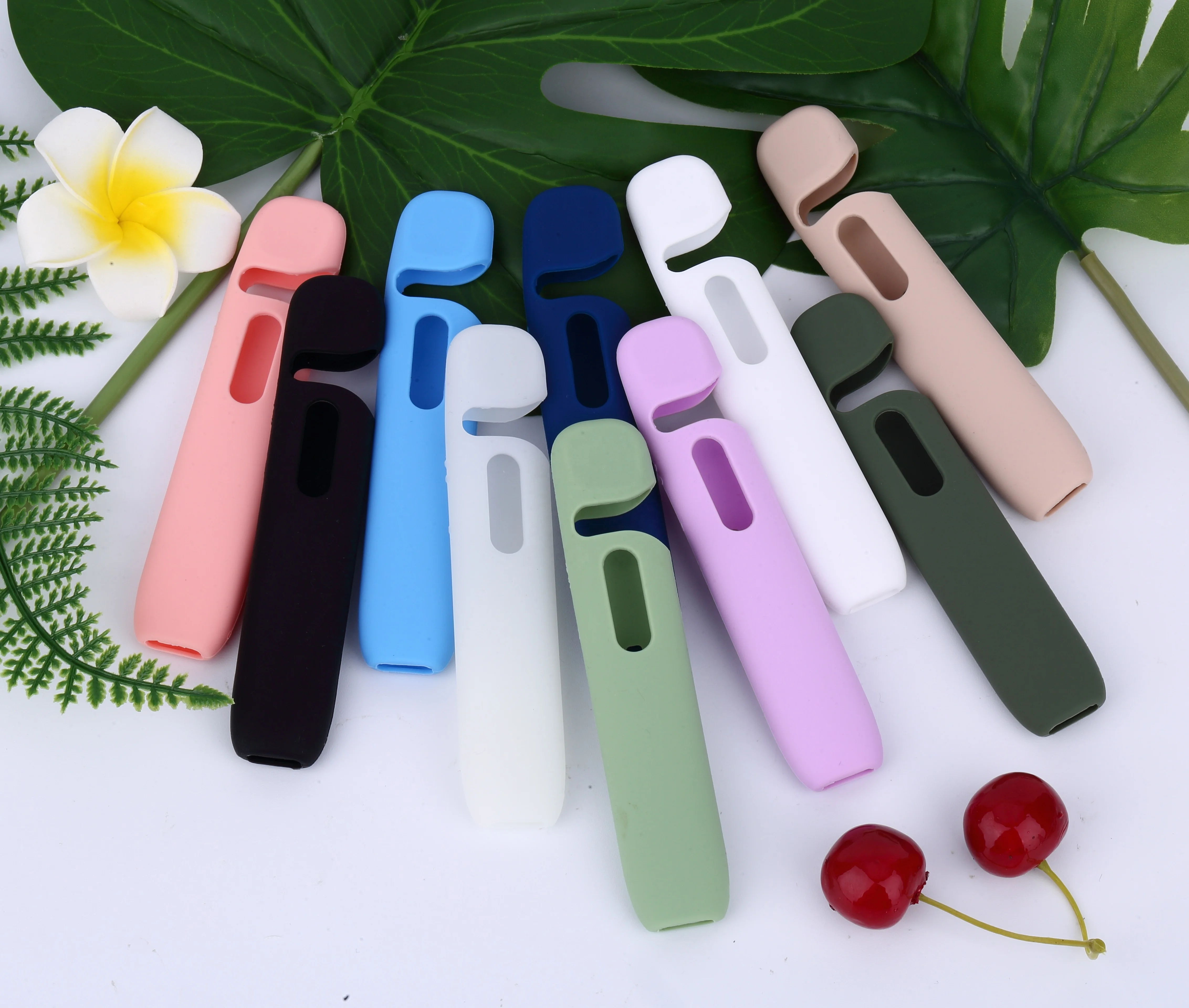  2021 the new fashion luminous silicone protective cover Cases Vape Protective Case Cover for RELX 5th