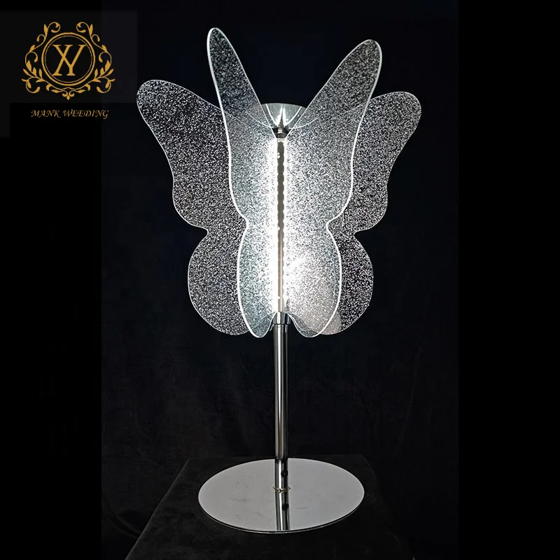 Tall Metal Flower Stand Luxury Crystal Wedding Centerpieces Hollow Spiral Flower Stand for Wedding Table Decoration