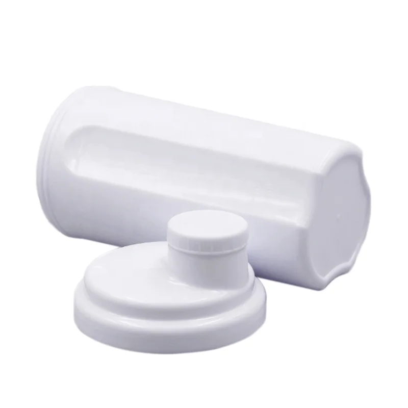 2020 new design bpa free sports fitness 500ml mini protein shaker plastic water bottle with strainer