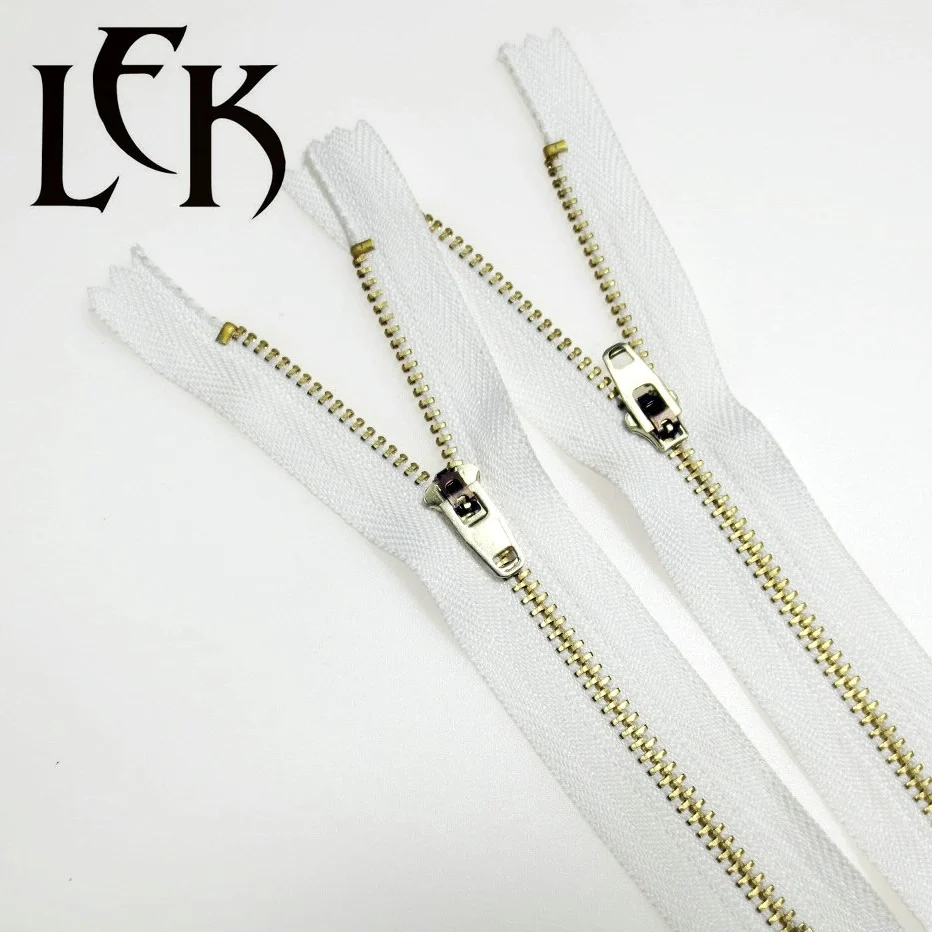 Zipper 3 White Tap Teeth Zip Charms Pulls Gold Factory 3# 4# Metal Jeans Zipper with 45 Yg Slider Custom Close End Brass Zipper