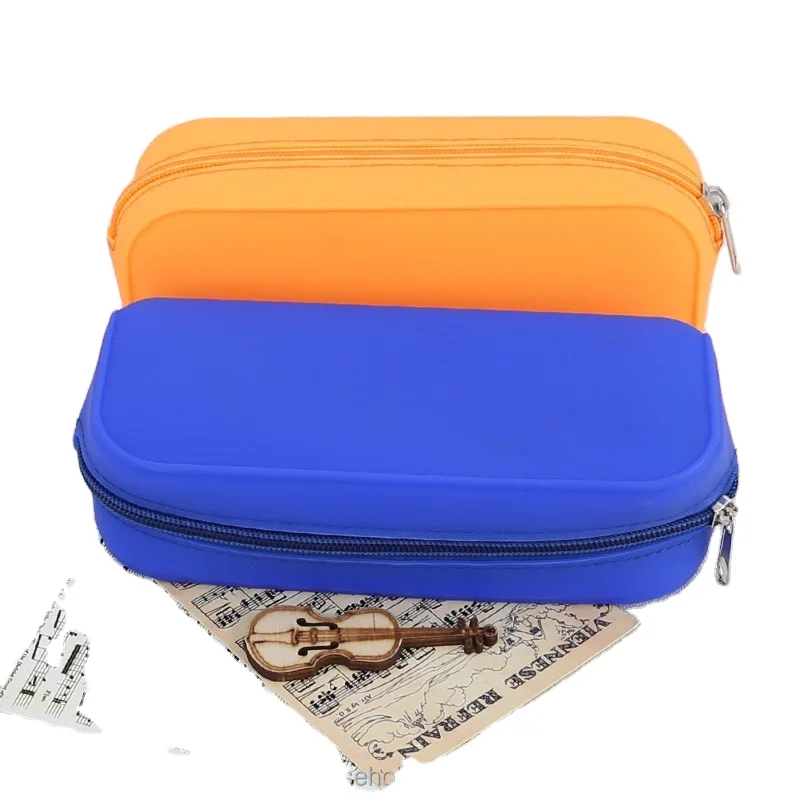 Hot Sales Waterproof  Lovely design Back to School Promotion Gifts For Students  Custom Silicone Pencil Bag