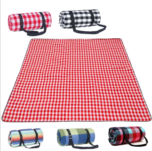China Customized Color Knitted Moving Picknick Blanket
