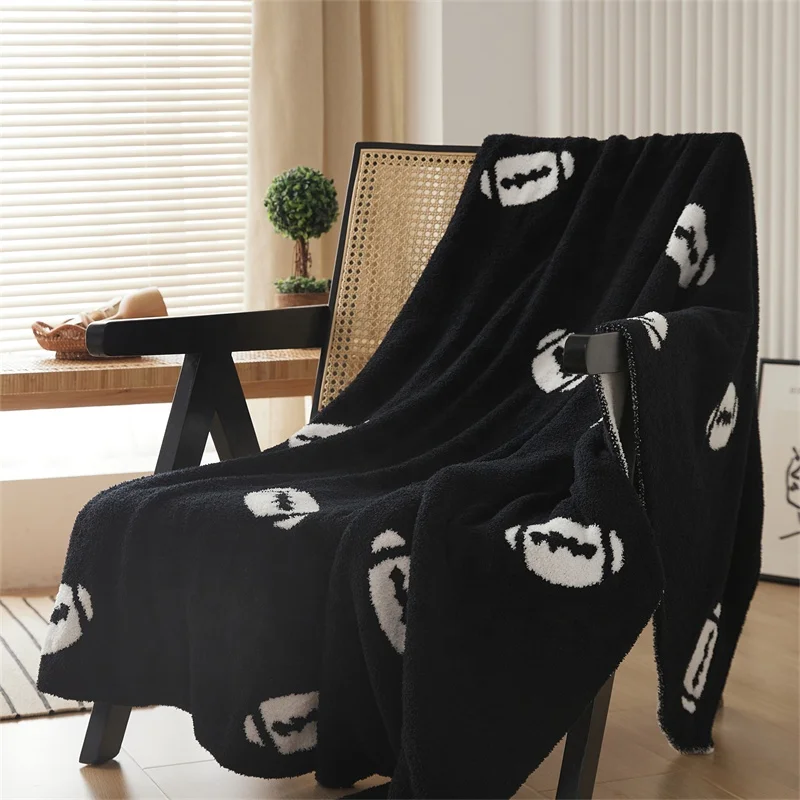 High Quality Wholesale Microfiber Super Soft Knitted Throw Popular Rugby Blankets for Home Decor Sofa Glq