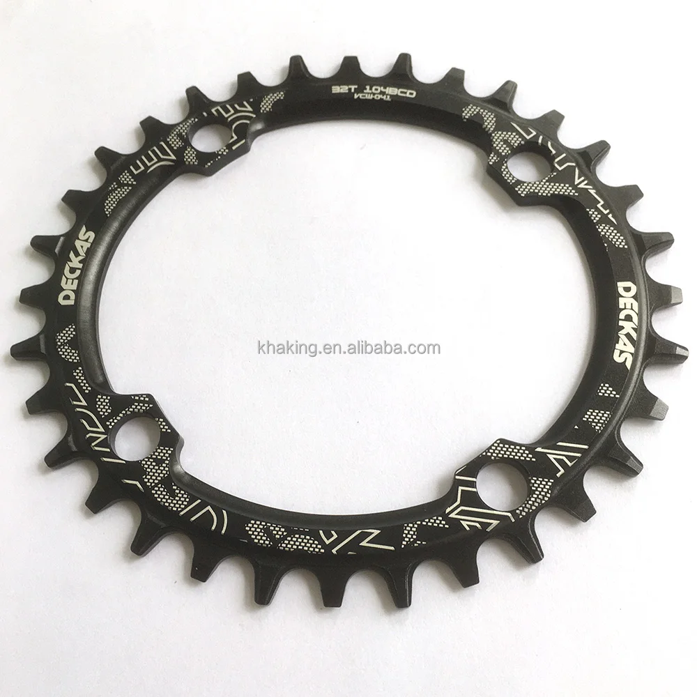 104BCD 32T Oval 2.jpg