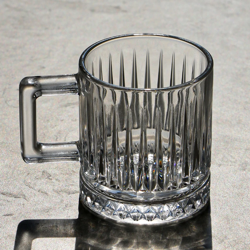 Vintage Fashion Wholesale Luxury Glass Tea Cup Table Restaurant Home Drinking Glass Coffee Mug With Handle