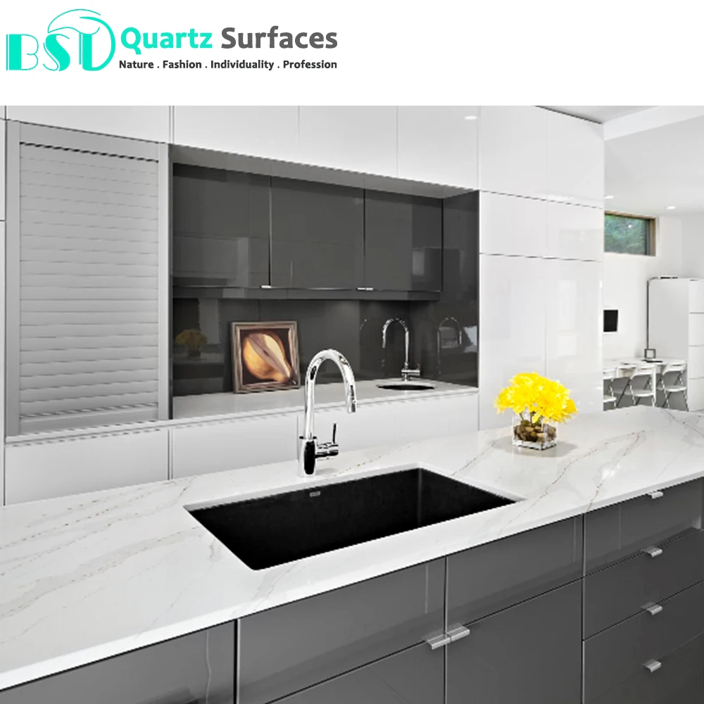 Mable Look-Alike Calacatta Gold Quartz Stone