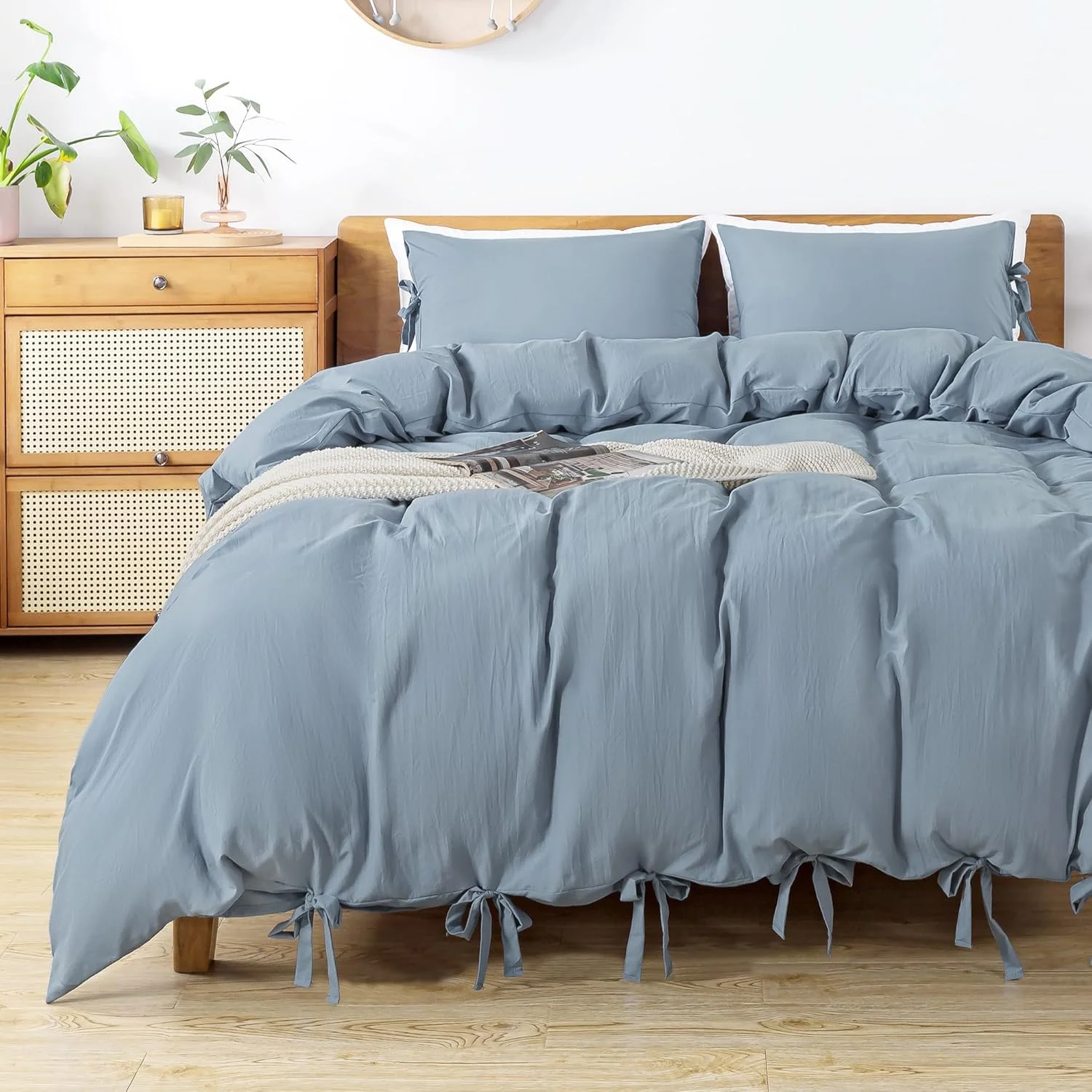 Easy Care Bedding Set Soft Washed Microfiber Bedcover Comforter Cover with Bowknot Bow Tie 3 Pieces King Size Duvet Cover Set