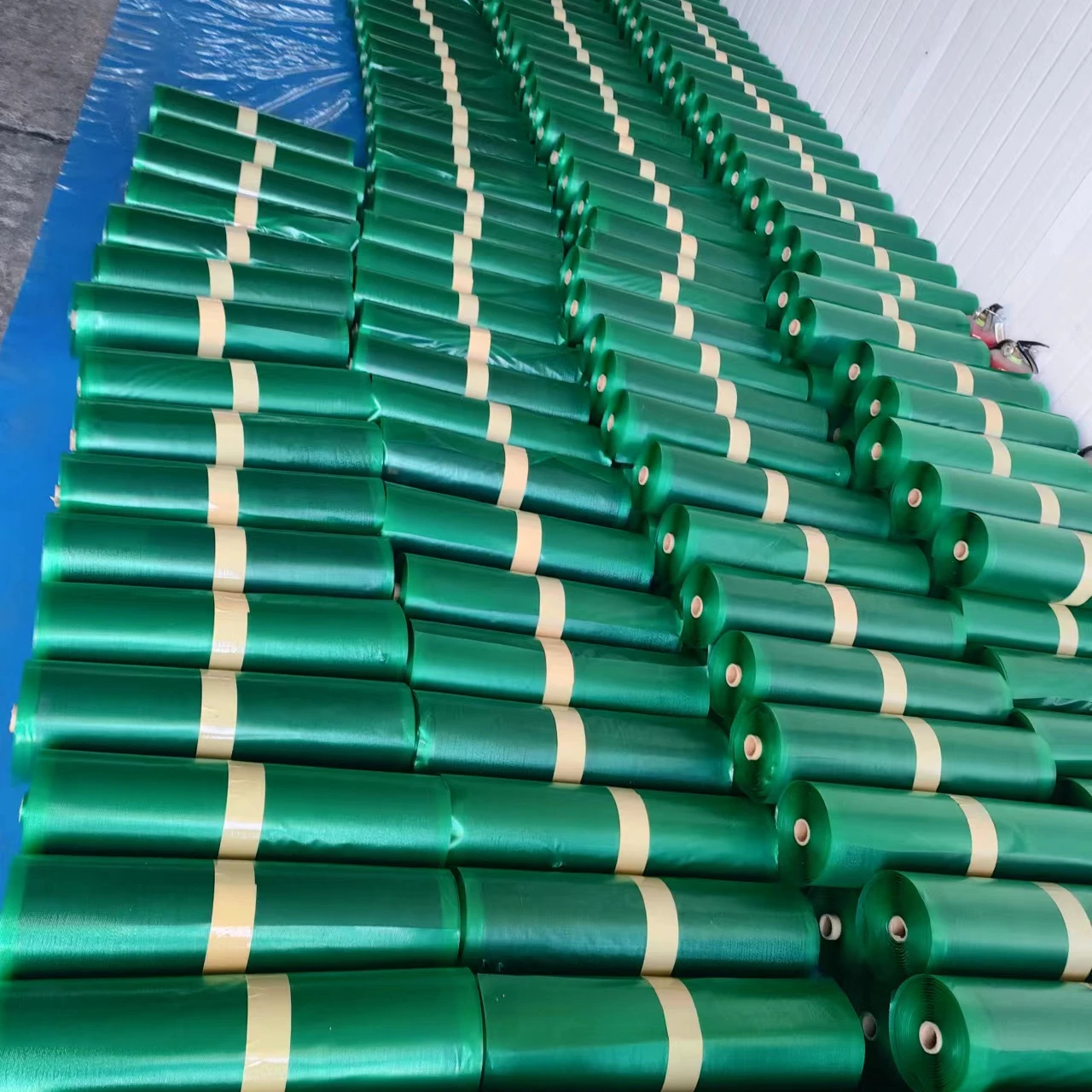 Соединительный ремень из вулканизированной резины