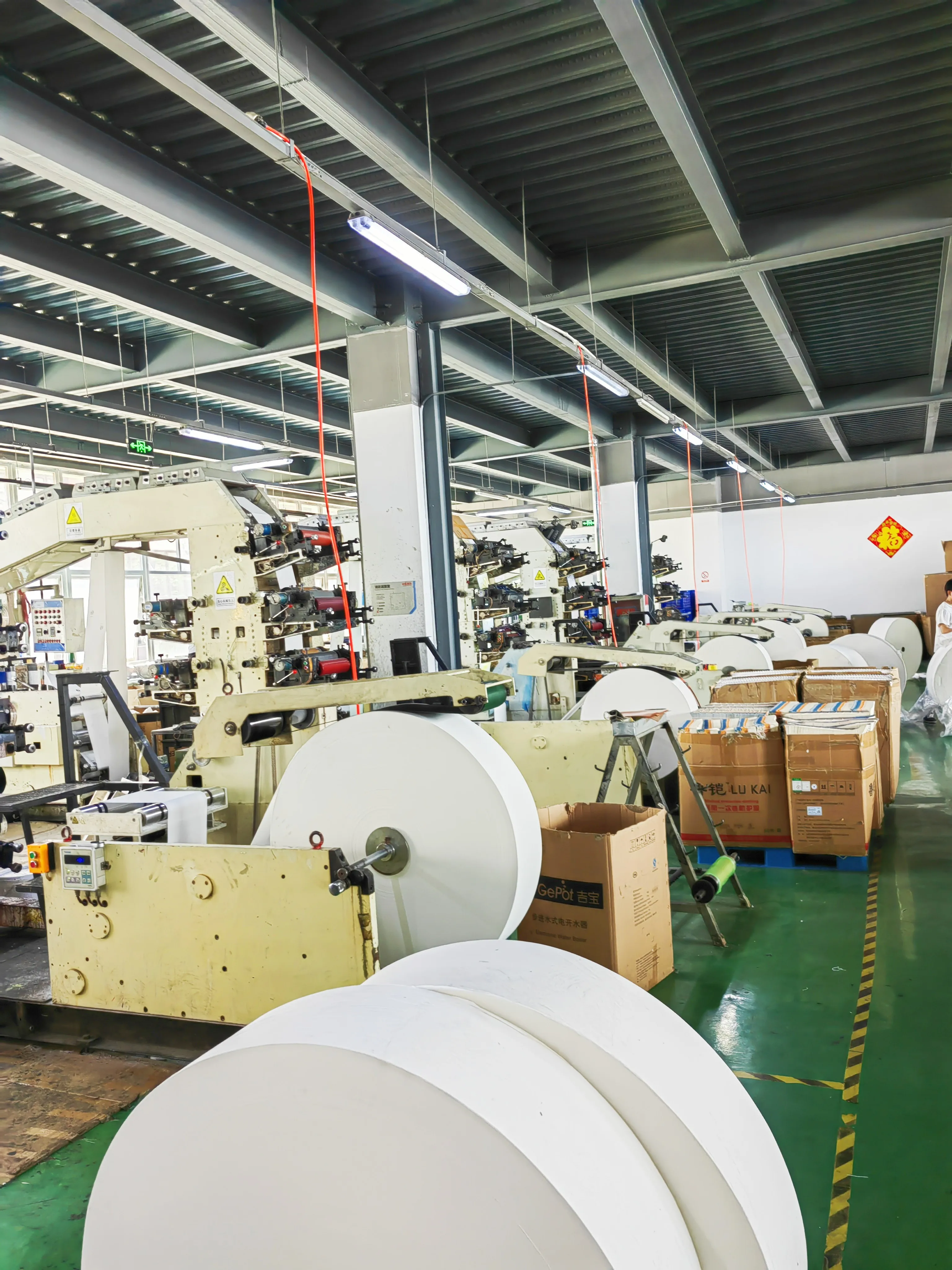 Custom Good Quality Floral Print Disposable Full Color Decoration Paper Napkins Accept Custom Napkins