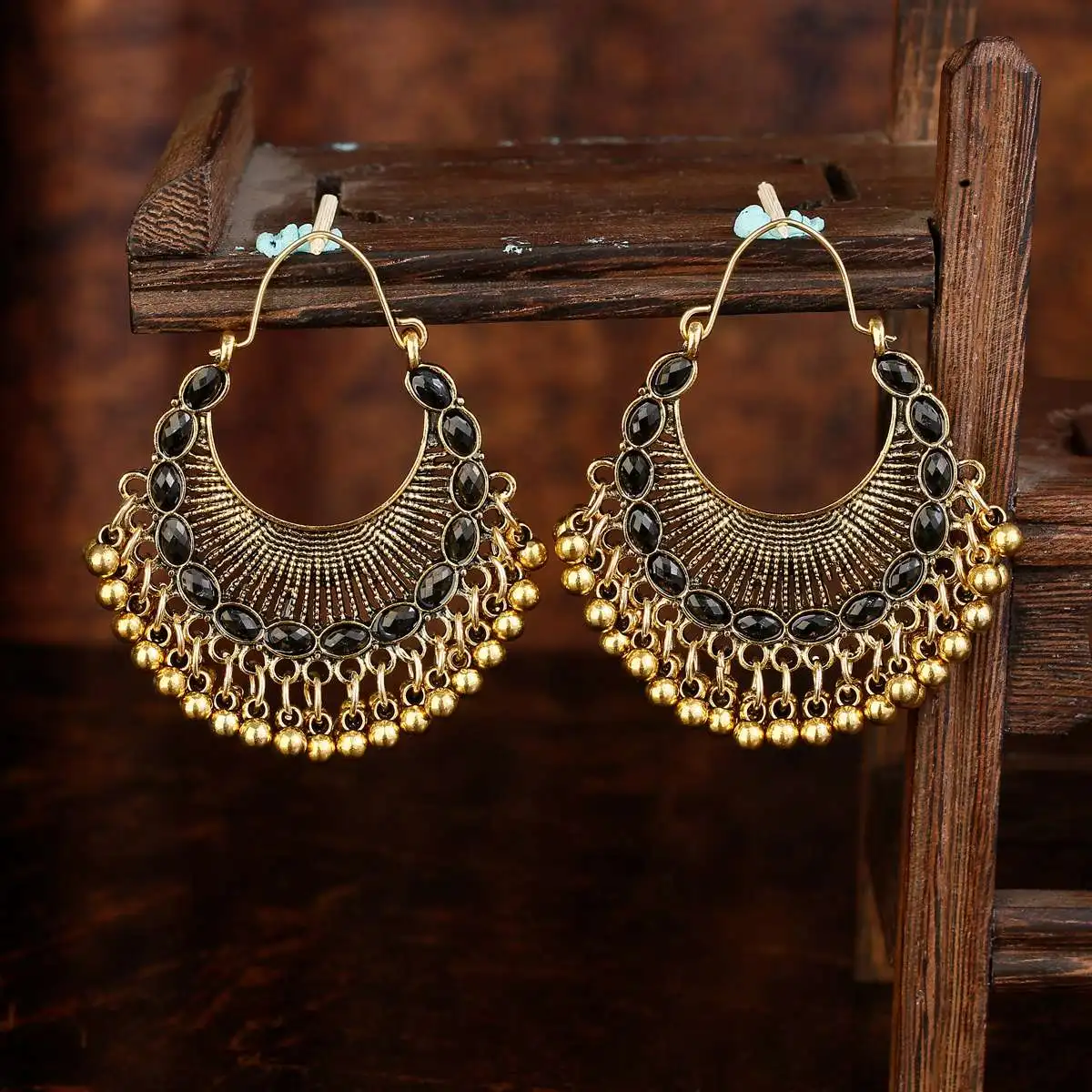 Indian Gold Color Flower Beads Dangle Earring Bohemian Gypsy Round Hollow Statement Indian Earrings Vintage Jewelry