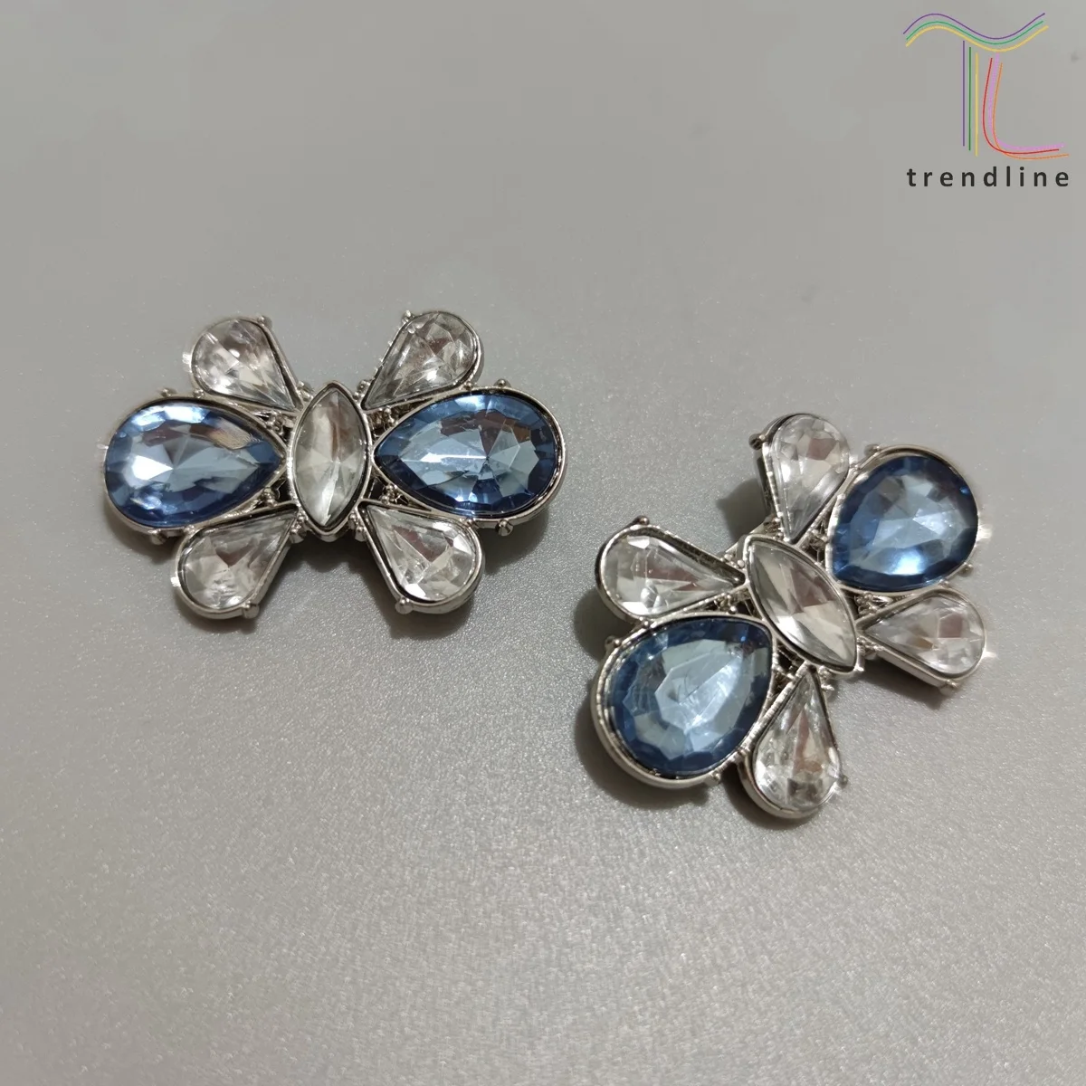 custom concave convex engraved logo sparkling rhinestone animal butterfly brooch