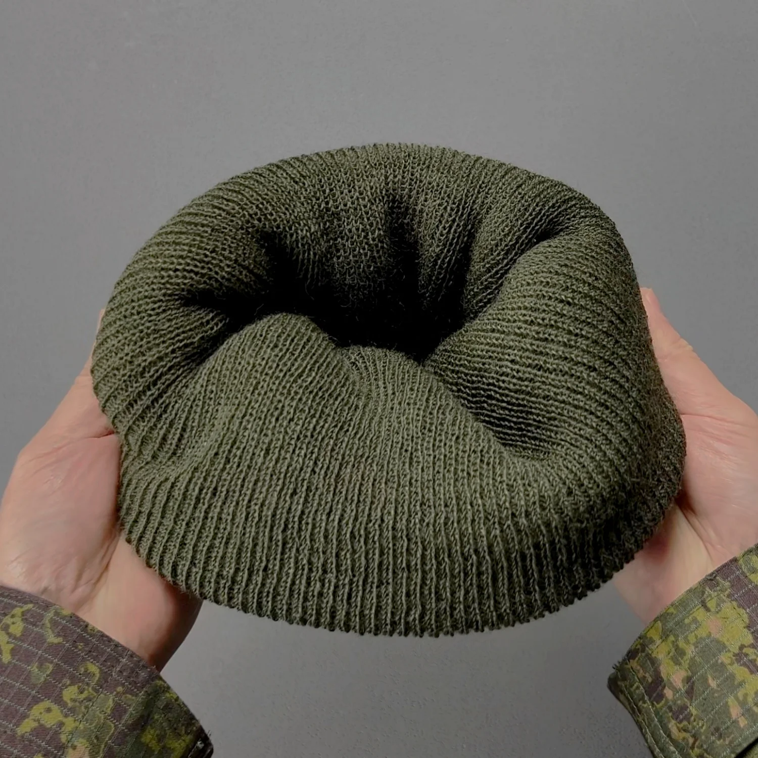 USGI Standard Pure Woolen Hat Roll up Edge Skullcap for Tactical Use Mil Patrol Army Green Wool Watch Cap