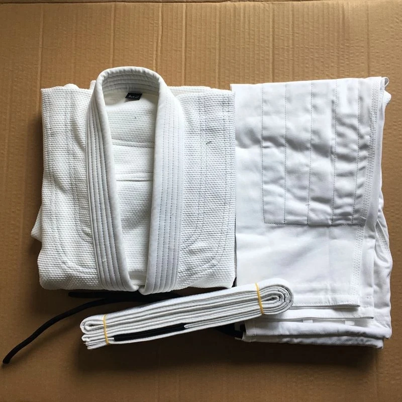 Wholesale Canvas Fabric Roll Out Bjj Mats Cheap Martial Arts Karate Uniform Martial Arts Wear