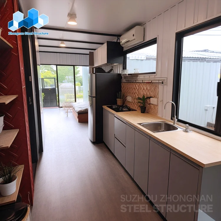 Zhongnan Detachable Custom 20ft 40ft luxury home portable hotel office prefabricated houses 2 3 bedroom tiny container houses