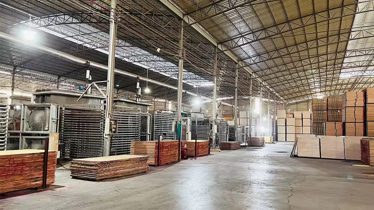 Hot Selling Activated Bamboo Charcoal Boards Cheap Construction Plywood for Household Furniture and Bedroom Packing