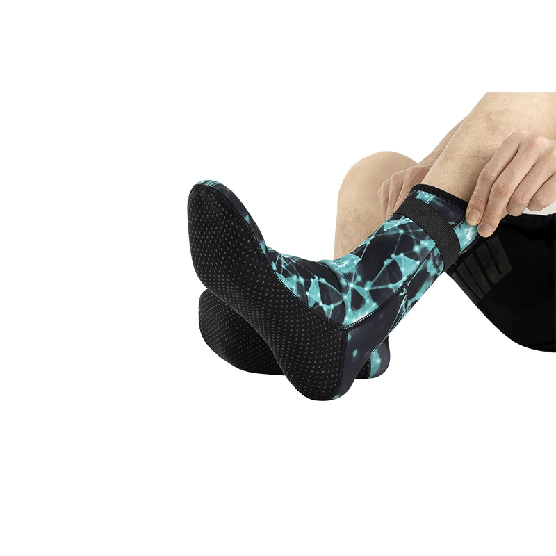 Best Selling 3MM Sports Neoprene Waterproof Swimming Surfing Water Shoes Diving Socks Non Slip Swimming Beach Socks