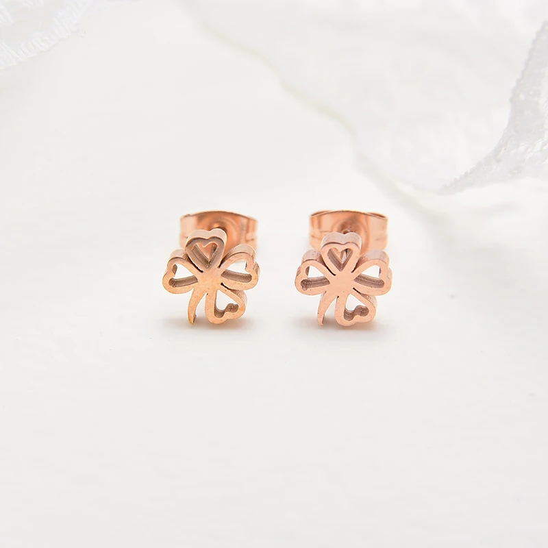 Newest Fashion Wholesale  Earrings Jewelry Anti-allergy High Quality Stainless Steel Brass Earrings Jewelry for Women Girls