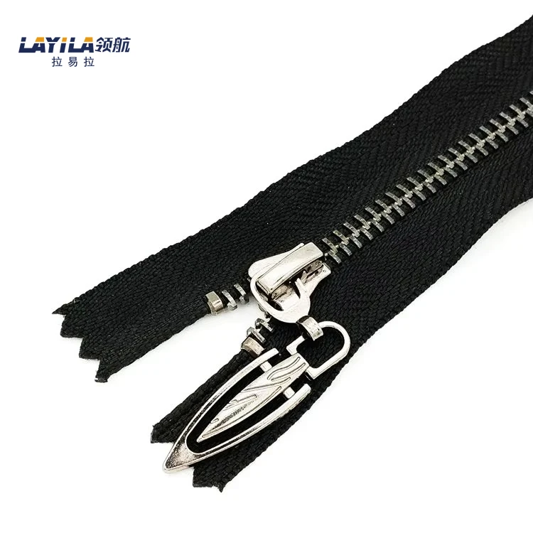 Different Kinds Of Gold Metal Customized Zipper