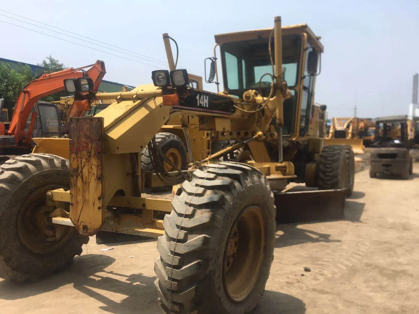 Подержанные автогрейдеры CAT 14H/японские подержанные 140G 140H/б/у Caterpillar 14H для продажи в Шанхае