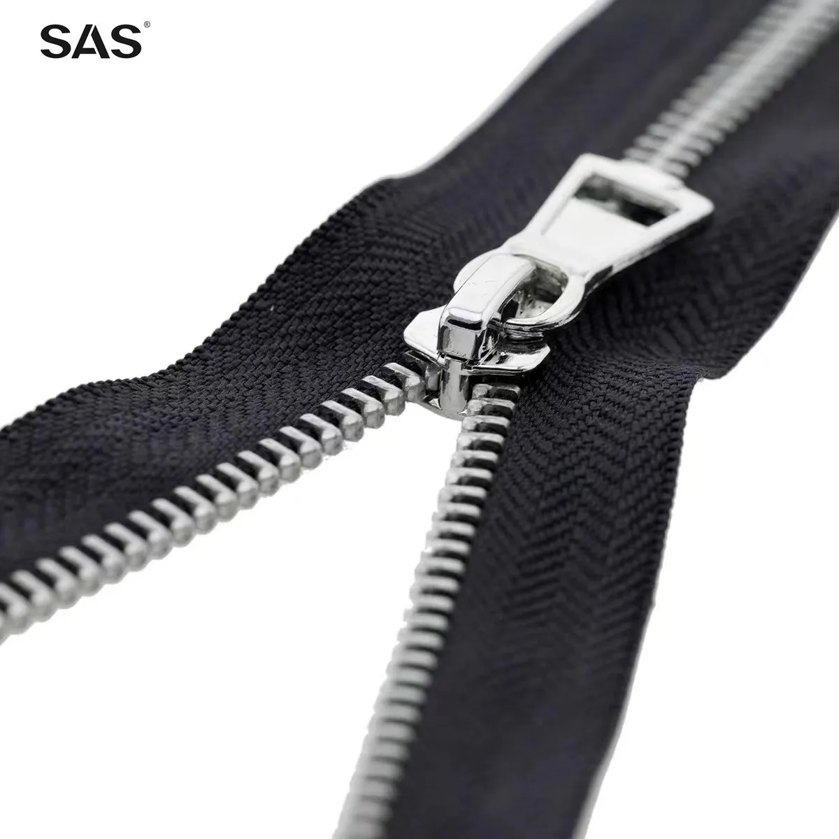 SAS аксессуары Поставщик оптовая продажа пользовательский размер логотипа цвет черная лента открытый конец металлическая молния
