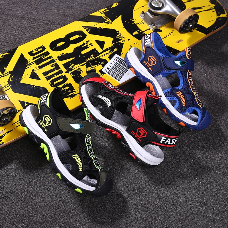 Hot sale new fashionable MD+TPR non-slip children sandals comfortable sandals boys