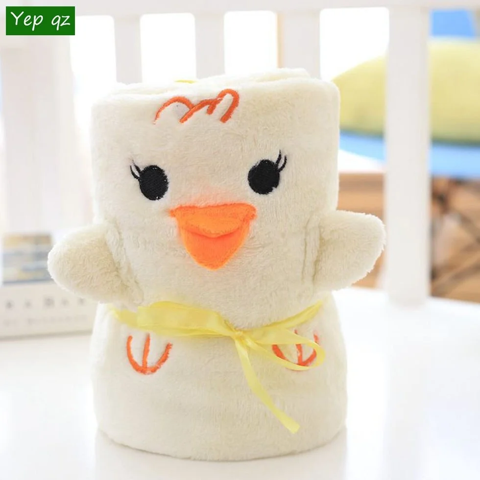 
Wholesale 2019 new stylish portable quilt for children custom animal baby blanket pillow cartoon 