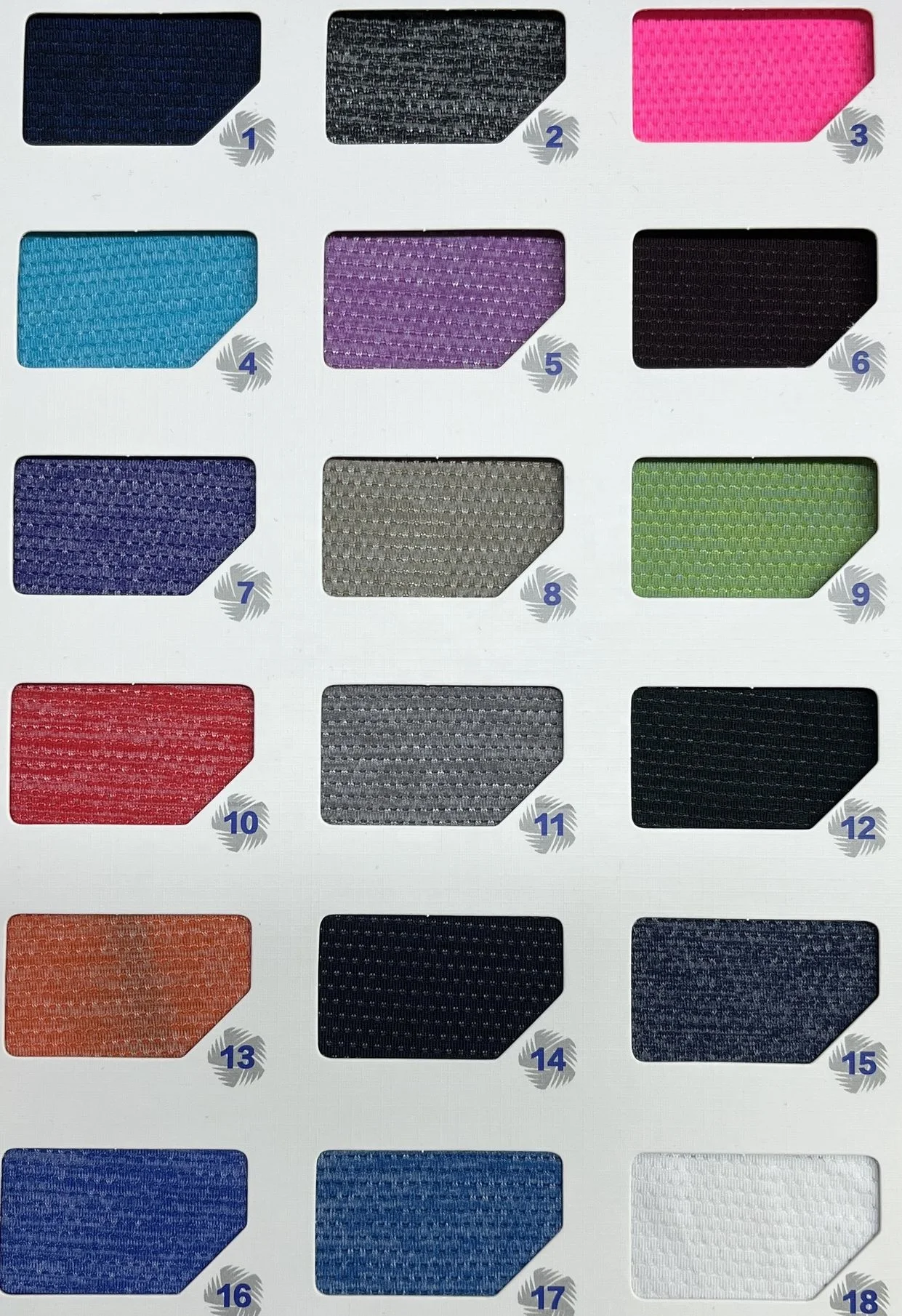 Высокоэластичная нейлоновая ткань приятная на ощупь впитывающая влагу Спортивная футболка известного бренда переработанная для тренировочной