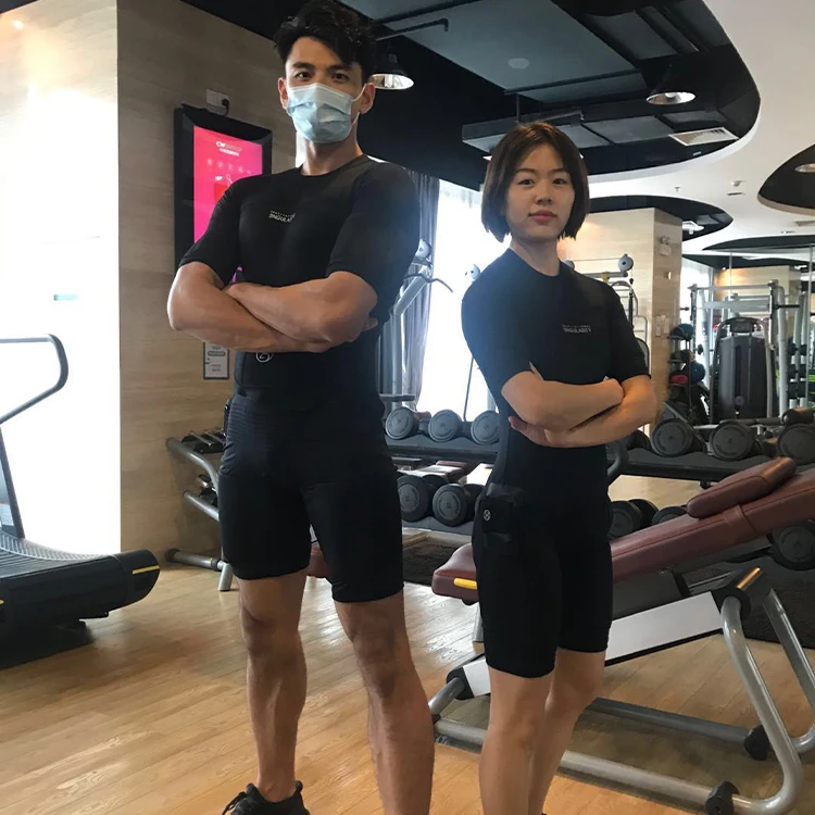 wireless body muscle slimming massage stimulator training fitness EMS suit for gym lose weight (only suit)