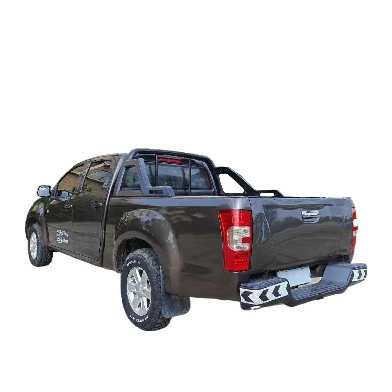 Reliable Diesel Used Cars 2018 ISUZU 2.5T AWD Drive System Fabric Seats R17 Tire Size Aluminium Alloy Used Pickup