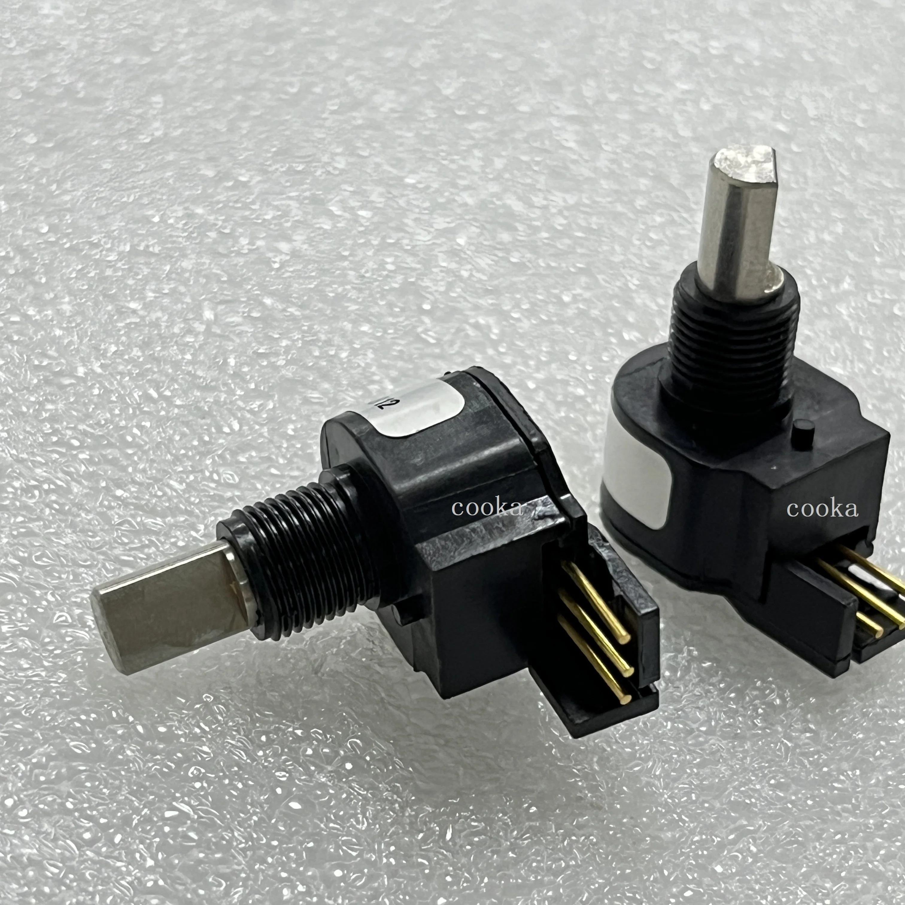 Clarostat potentiometer  SA1CB1A103 SA1NB1A103 SA2NE1A103 SA5NE1A102 SC1CB1A502 SC1CC1A103 sensor
