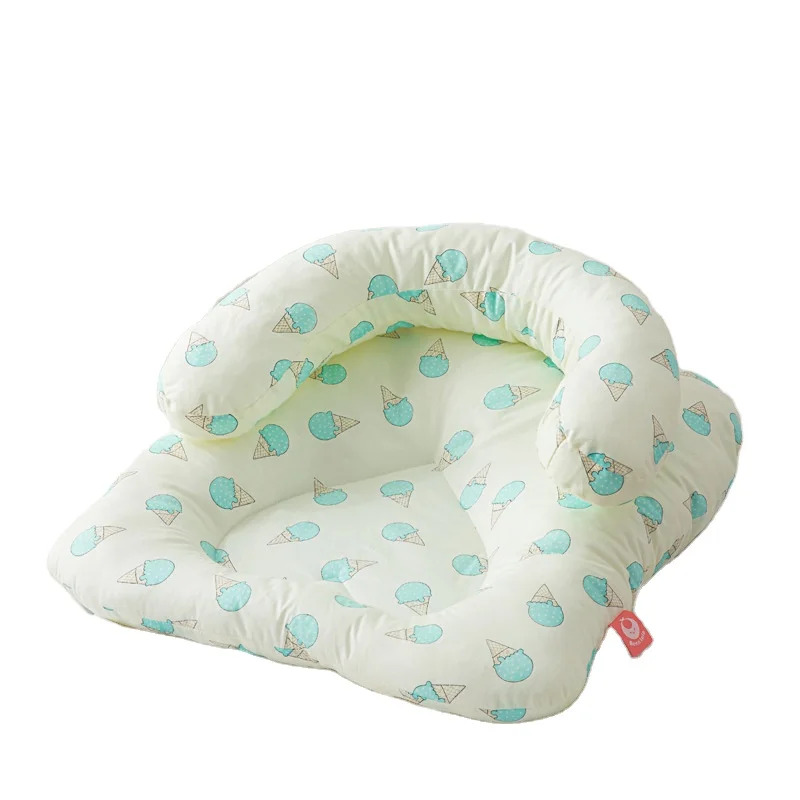 2022 Custom Multifunctional Portable Crib Middle Bed Baby Play cushion Travel Cots Mobile Soft Bed baby lounger pillow