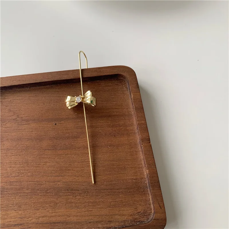 Vershal A4-234 New Arrival 18k Gold Plated Shiny Zircon Butterfly Bowknot Cuff Earrings