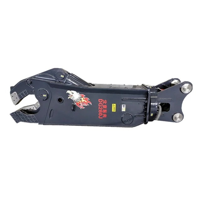 Mobile scrap excavator hydraulic demolition metal shears