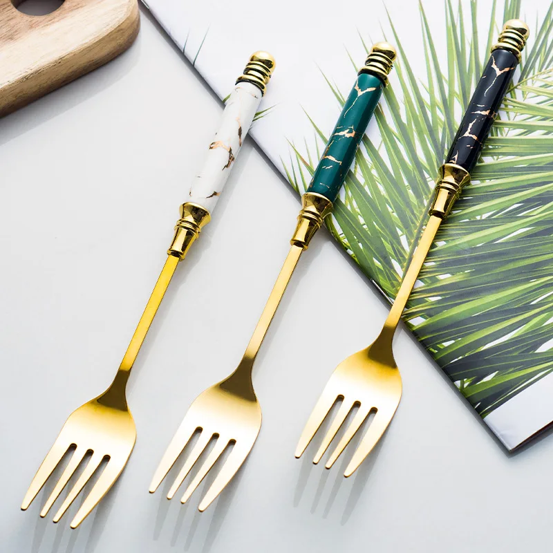 Hot Sale Gold Stainless Steel Knife And Fork Spoon Flatware Cutlery Set Wester Kitchen Dinnerware Home Party Tableware Set