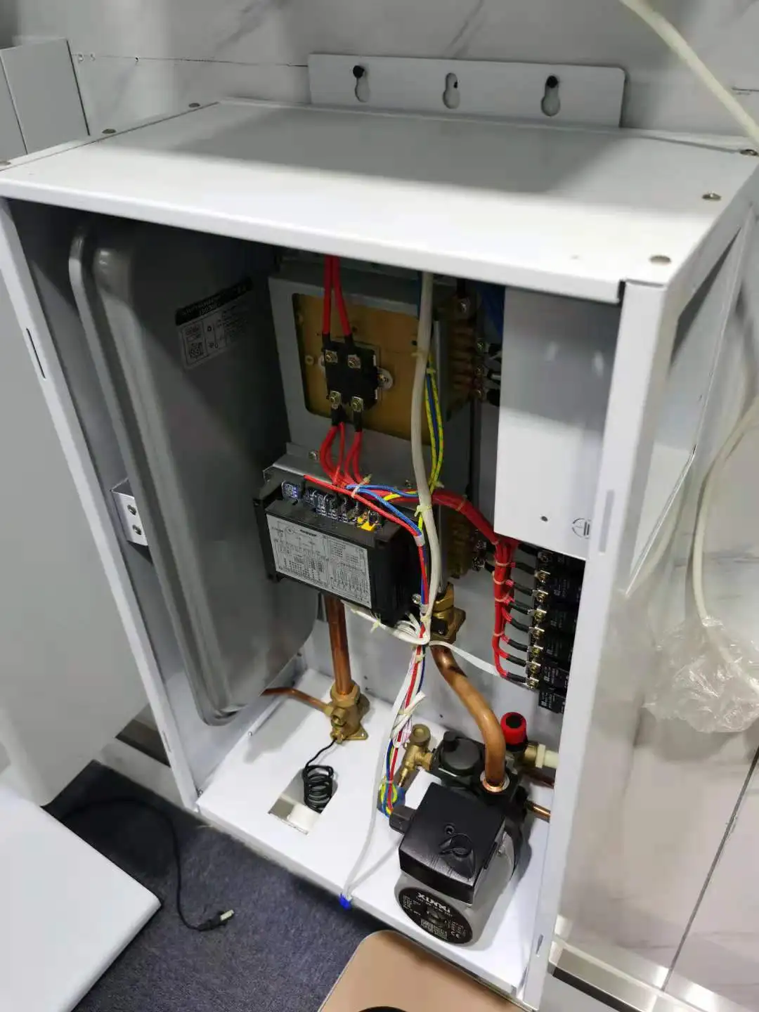 Floor Heating System 12KW Boiler Model 1205R Electric Boiler CKD SKD Cooperation To Turkey Market