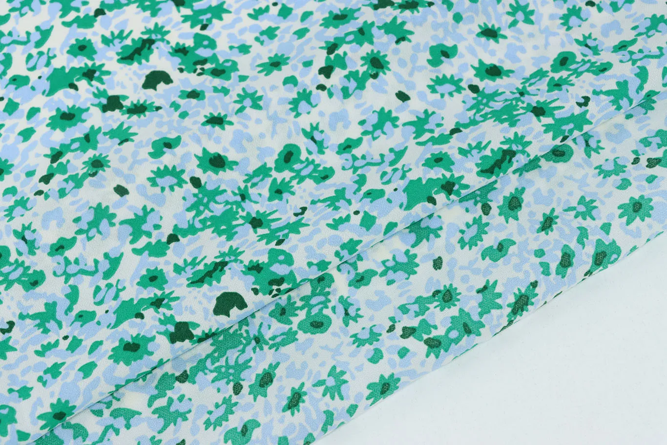 Shaoxing Manufacture Reliable Quality Printed Silk cheap polyester Satin Fabric For Dress