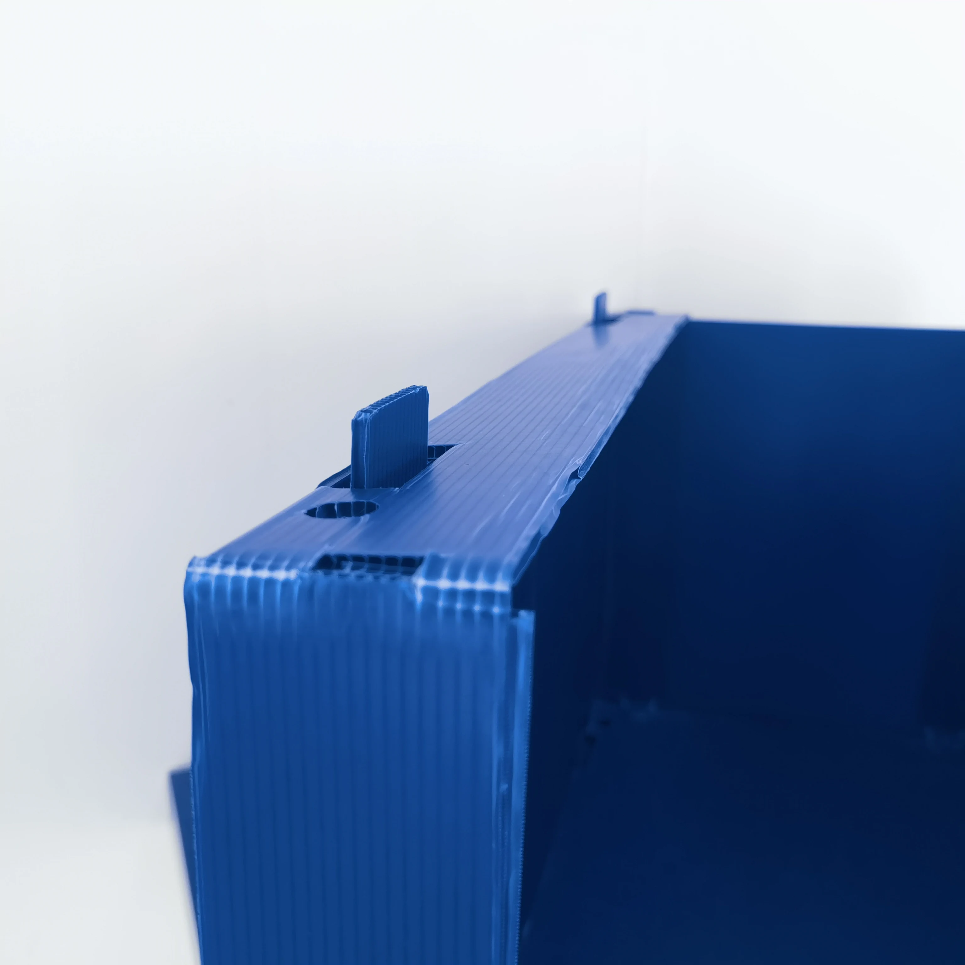 100% virgin PP material box corrugated plastic storage holders & racks